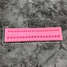 Load image into Gallery viewer, Classical Pattern Silicone Fondant Mold
