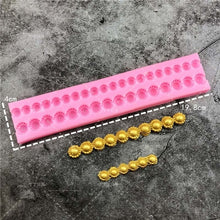 Load image into Gallery viewer, Classical Pattern Silicone Fondant Mold