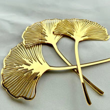 Load image into Gallery viewer, 1~5PCS Acrylic Gold Ginkgo Leaves Cake Topper; Baking Accessories; Cake Decorating Tools
