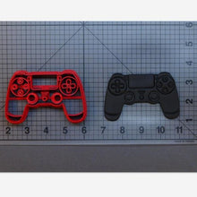 Load image into Gallery viewer, 3D Game Controller Cookie / Fondant Cutter
